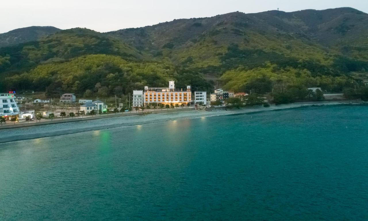 Stubborn Hotel Кодже Экстерьер фото