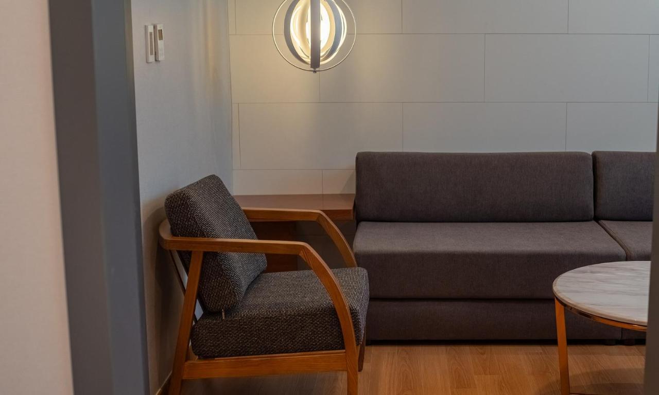 Stubborn Hotel Кодже Экстерьер фото