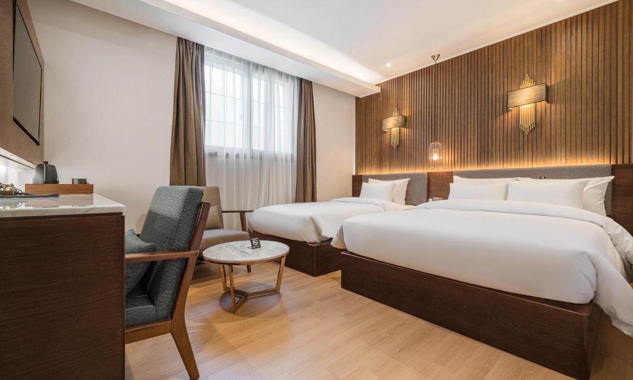 Stubborn Hotel Кодже Экстерьер фото