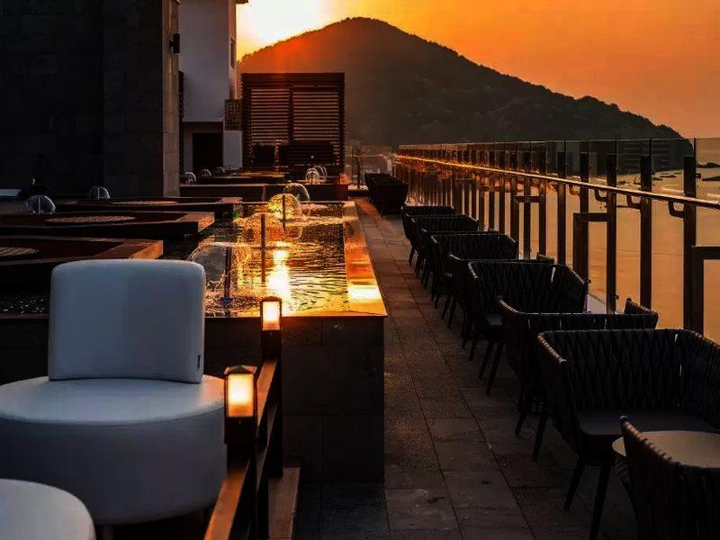Stubborn Hotel Кодже Экстерьер фото
